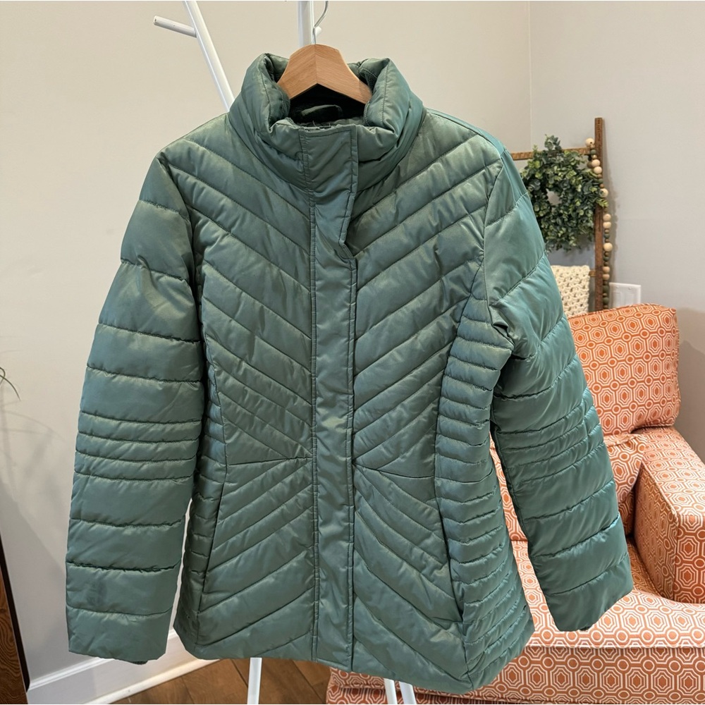 Lands End winter coat Women’s size Medium